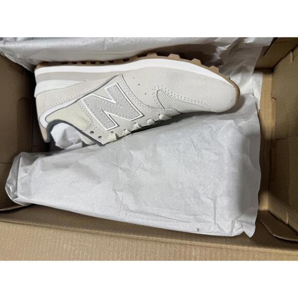 New Balance Women's 996 Sneakers DA2 - Picture 3 of 7